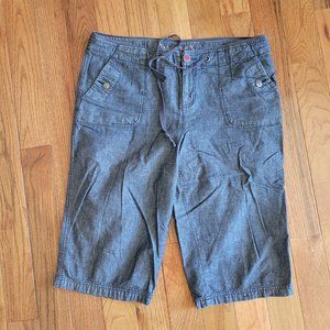 Sonoma Modern Capri Shorts Size 14